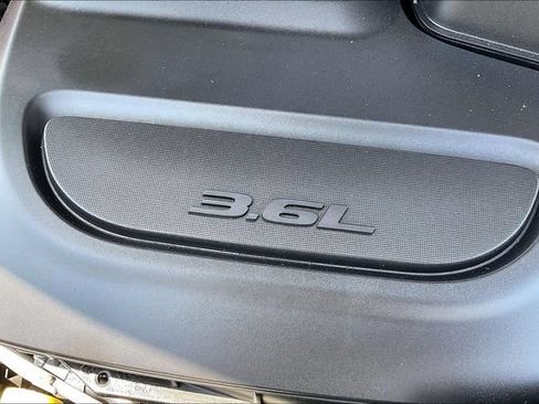 Used 2023 Chrysler Voyager LX FWD image 32