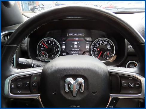 Used 2019 RAM 1500 Laramie image 16