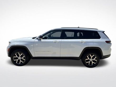 Used 2025 Jeep Grand Cherokee L Limited w/ Luxury Tech Group II RWD image 6