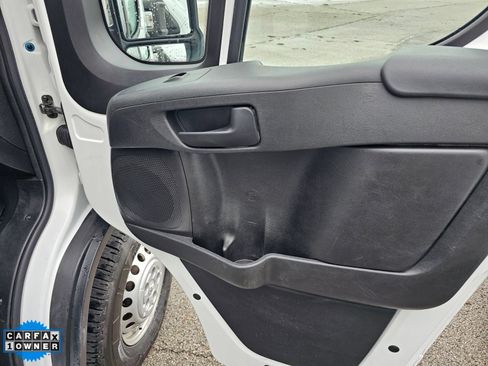 Used 2025 RAM ProMaster 2500 w/ U-Haul Equipment Group FWD image 24
