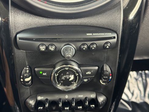Used 2014 MINI Cooper Paceman S image 25