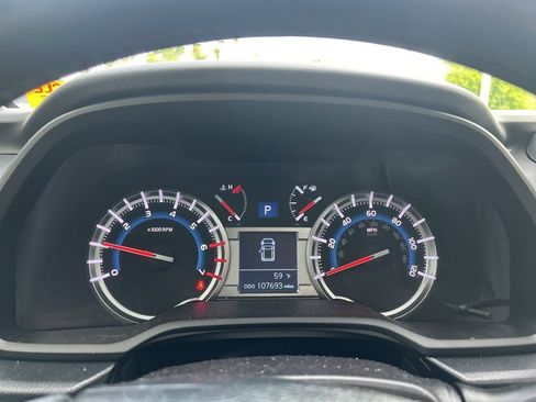 Used 2019 Toyota 4Runner Limited AWD/4WD image 23