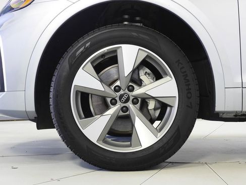 Used 2023 Audi Q5 2.0T Premium Plus w/ Premium Plus Package image 5