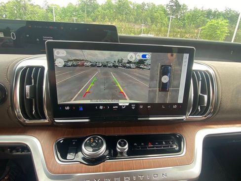 New 2026 Ford Expedition King Ranch AWD/4WD image 16