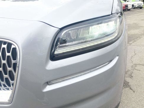 Certified 2022 Lincoln Nautilus Reserve w/ Equipment Group 201A image 11