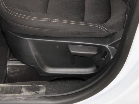 Used 2025 Ford Escape Active AWD/4WD image 14
