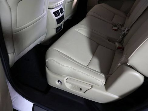 Used 2020 Acura MDX SH-AWD image 28