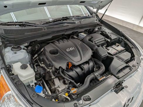 Used 2011 Hyundai Sonata GLS image 14