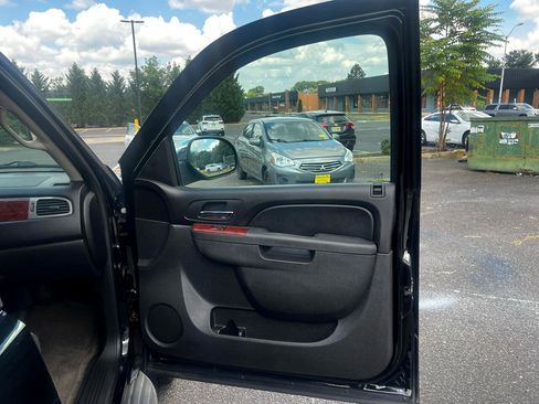 Used 2013 Chevrolet Tahoe LS w/ All-Star Edition image 19