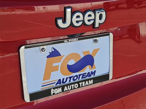 Used 2020 Jeep Renegade Latitude image 12