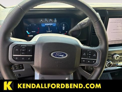 Used 2025 Ford F350 Lariat w/ FX4 Off-Road Package AWD/4WD image 12