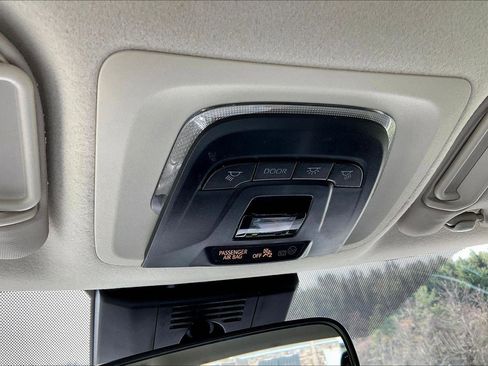 Used 2024 Toyota Corolla LE FWD image 32