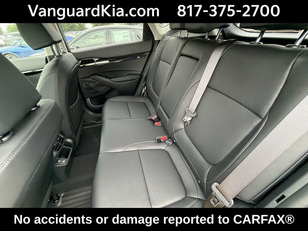 Certified 2026 Kia Seltos EX FWD image 28