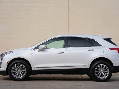 Used 2017 Cadillac XT5 FWD image 8