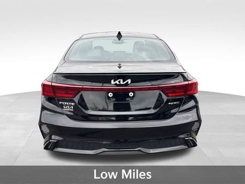 Used 2024 Kia Forte GT-Line w/ GT-Line Premium Package FWD image 6
