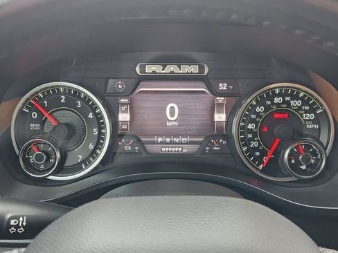 Used 2024 RAM 1500 Laramie image 6