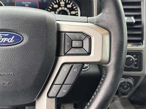 Used 2019 Ford F150 Lariat w/ Equipment Group 502A Luxury image 12