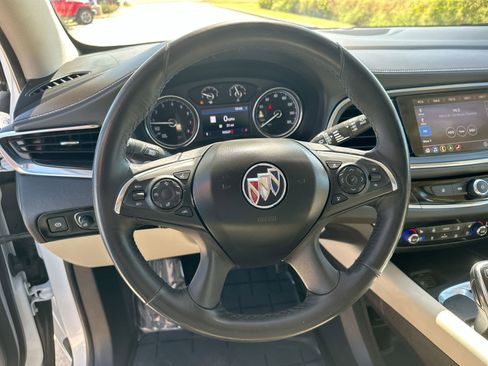 Used 2021 Buick Enclave Premium w/ Sun and Sites Package image 14