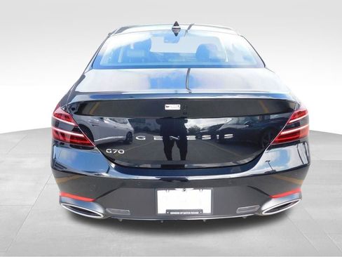 Used 2026 Genesis G70 2.5T Prestige RWD image 8