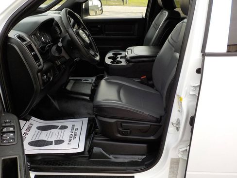 Used 2022 RAM 2500 Tradesman w/ Cold Weather Group RWD image 12