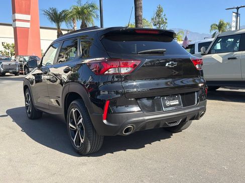 Used 2023 Chevrolet TrailBlazer RS FWD image 10
