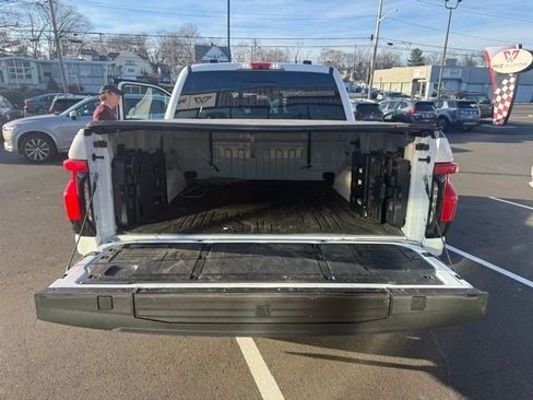 Used 2022 Ford F150 Lightning Platinum image 11