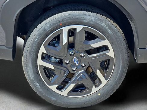 New 2026 Subaru Forester Premium AWD/4WD image 8