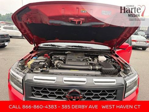 Certified 2025 Nissan Frontier PRO-4X w/ Pro Convenience Package AWD/4WD image 28