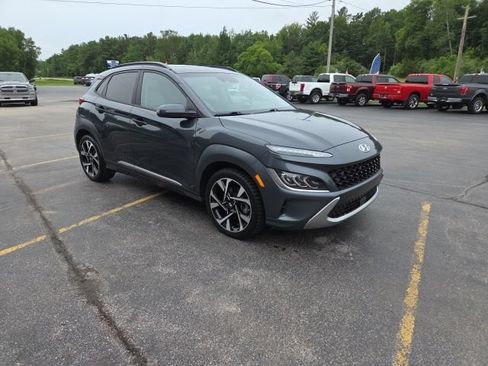 Used 2022 Hyundai Kona Limited FWD image 3