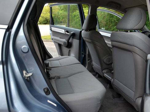 Used 2011 Honda CR-V LX image 8