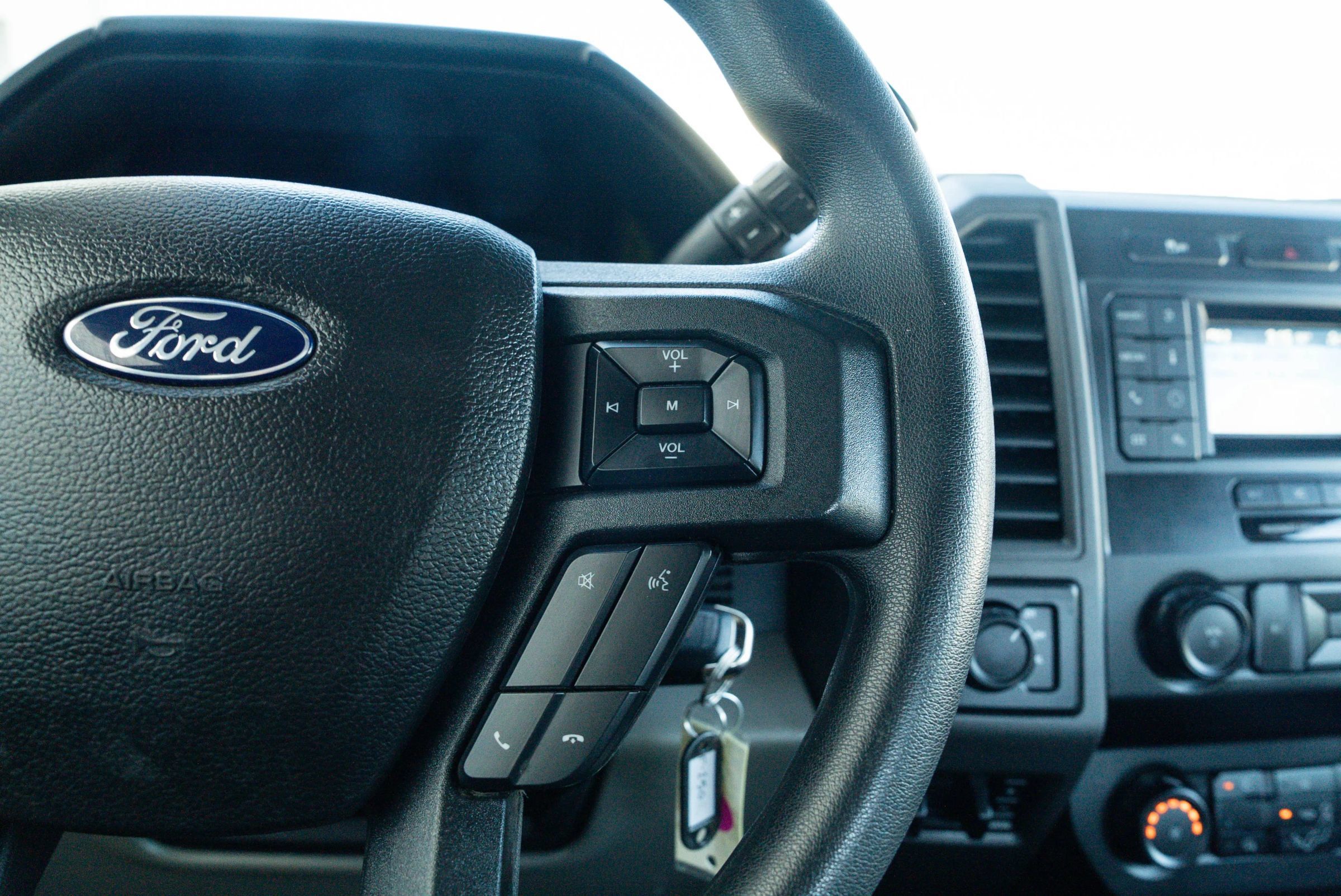 Used 2022 Ford F250 XL w/ STX Appearance Package AWD/4WD image 28