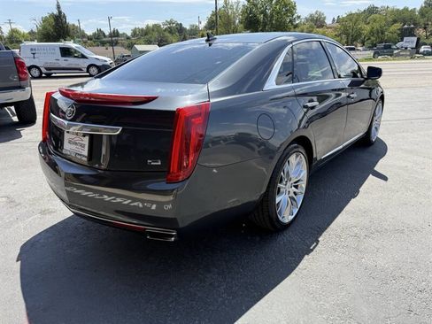 Used 2013 Cadillac XTS Platinum FWD image 7