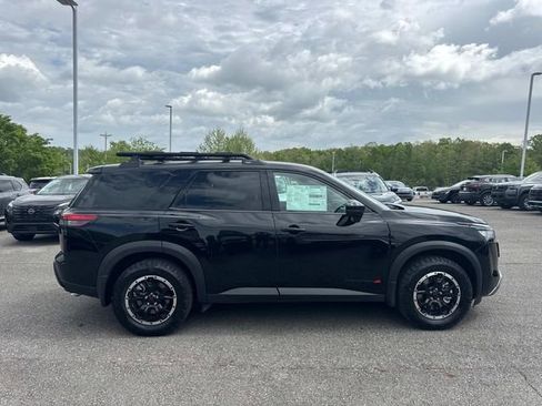 New 2026 Nissan Pathfinder Rock Creek AWD/4WD image 3