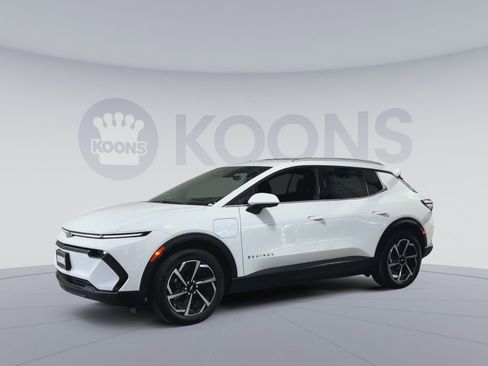 New 2026 Chevrolet Equinox EV LT image 5