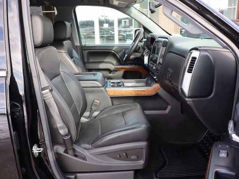 Used 2017 Chevrolet Silverado 1500 LTZ Z71 w/ LTZ Plus Package image 47