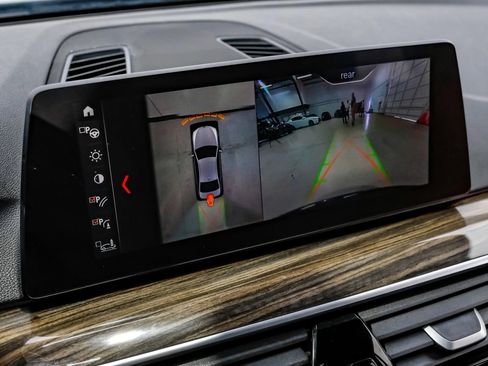 Used 2019 BMW 540i w/ M Sport Package RWD image 33