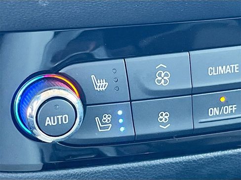 Used 2023 Buick Enclave Premium w/ Experience Buick Package image 21