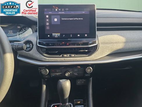 Certified 2024 Jeep Compass Sport image 22