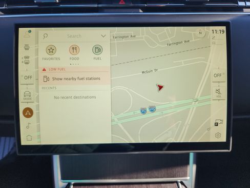 New 2026 Land Rover Range Rover SE image 21