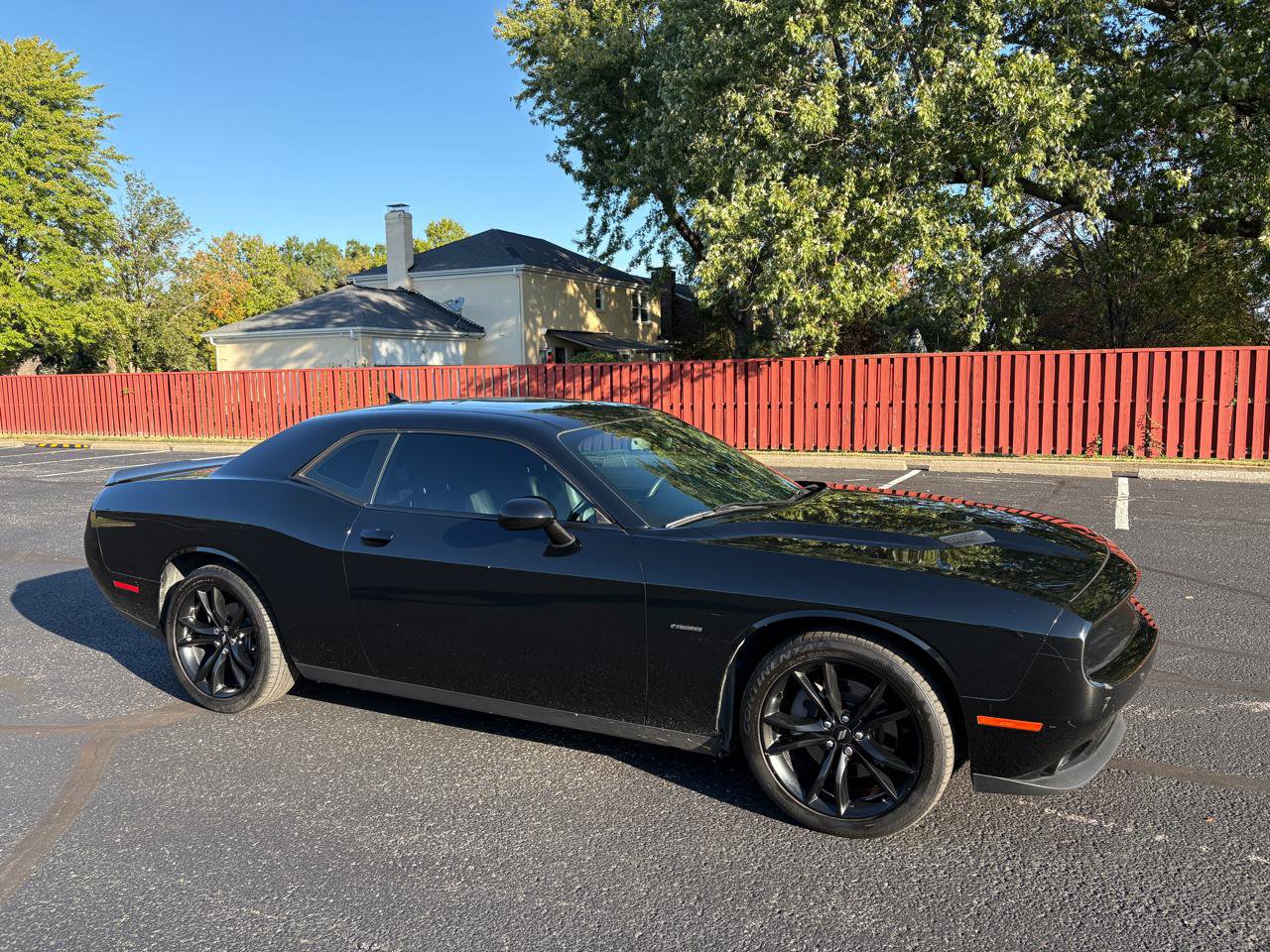 Used 2018 Dodge Challenger R/T Plus RWD image 1