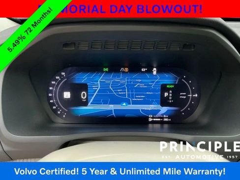 Certified 2024 Volvo XC90 T8 Plus w/ Protection Package Premier AWD/4WD image 18
