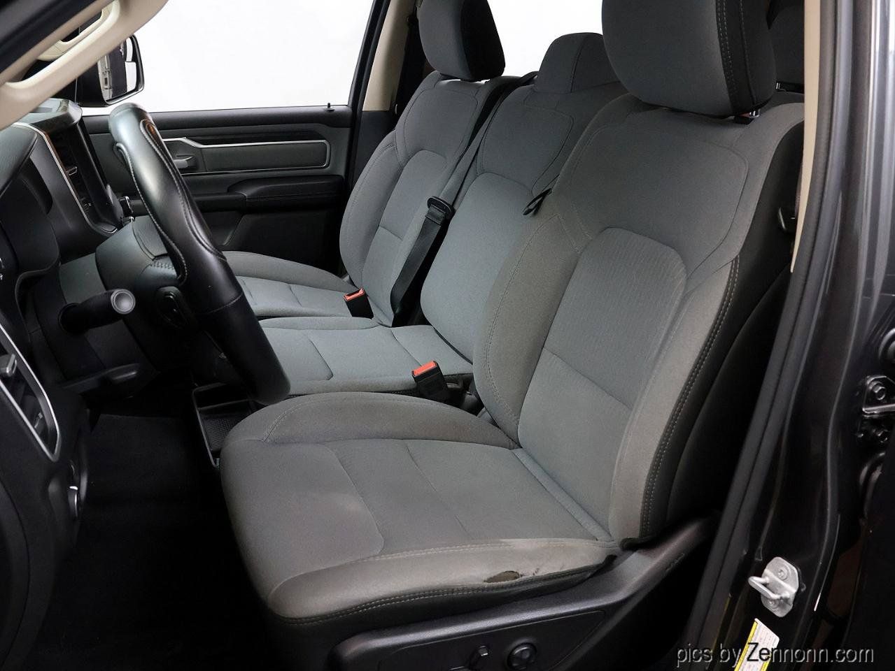 Used 2019 RAM 1500 Big Horn AWD/4WD image 11