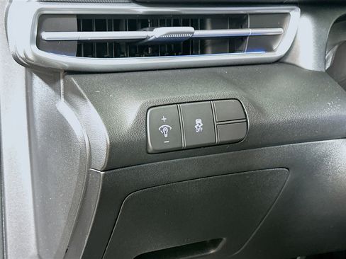 New 2026 Hyundai Elantra Limited FWD image 10