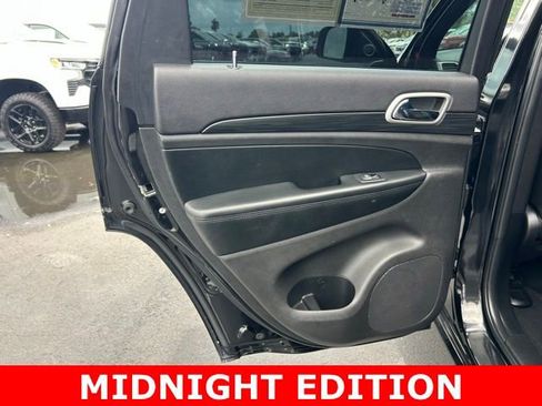 Used 2020 Jeep Grand Cherokee Altitude image 13