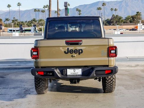 New 2026 Jeep Gladiator Willys AWD/4WD image 8