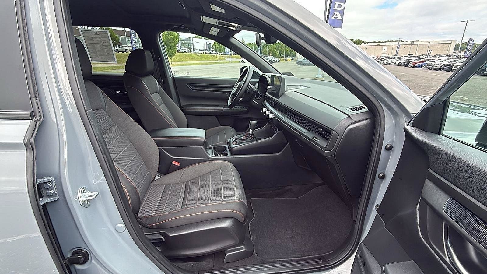 Used 2026 Honda CR-V Sport image 18