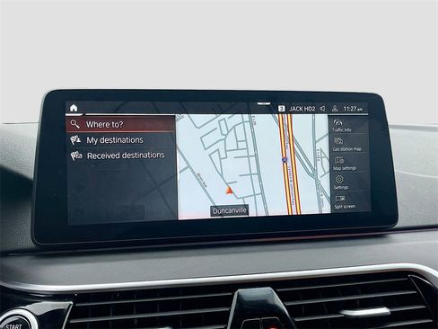 Used 2023 BMW 530i w/ Premium Package image 13