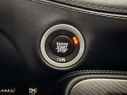 Used 2022 Dodge Challenger R/T Scat Pack RWD image 36