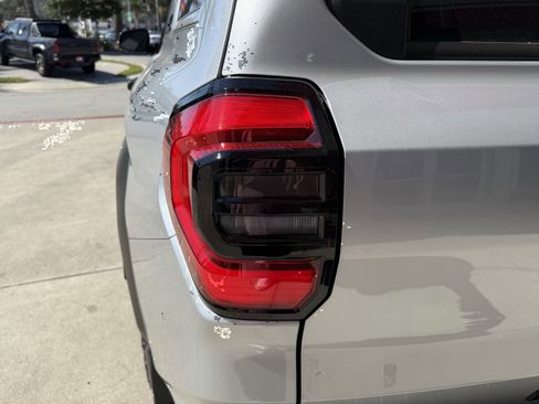 Certified 2025 Toyota 4Runner TRD Off-Road Premium image 7