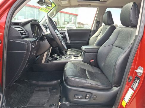 Used 2023 Toyota 4Runner Limited AWD/4WD image 14